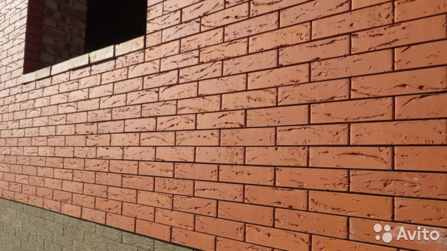Облицовочный кирпич 0,7NF красный кора дуба, М-150-175, Браер